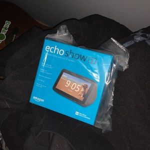 Amazon Alexa Echo Show 5 second gen